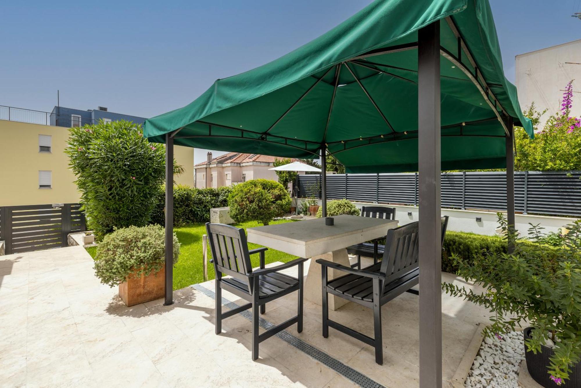 Apartment Lux Garden Luxury 2 Split
