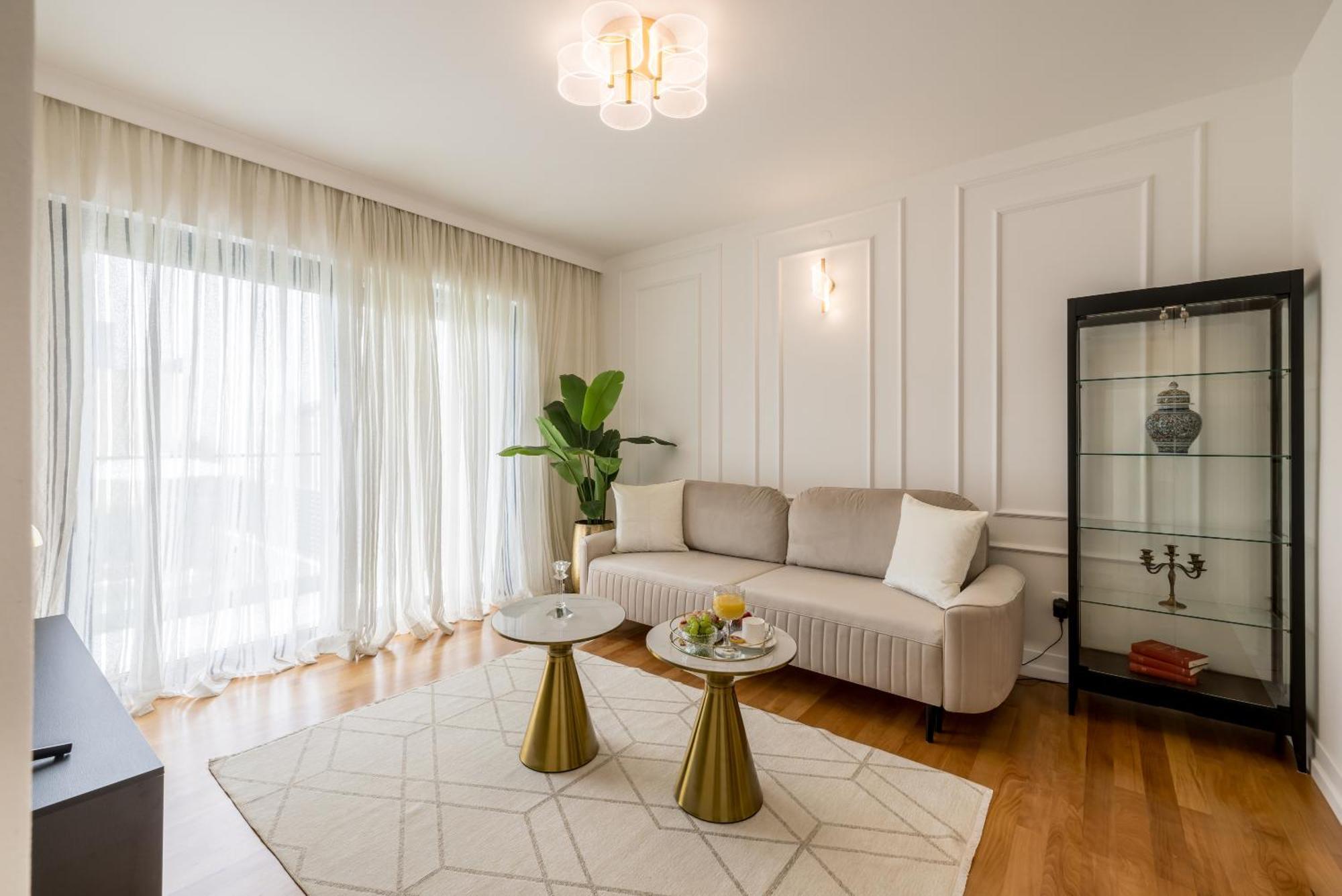 Lux Garden Luxury 2