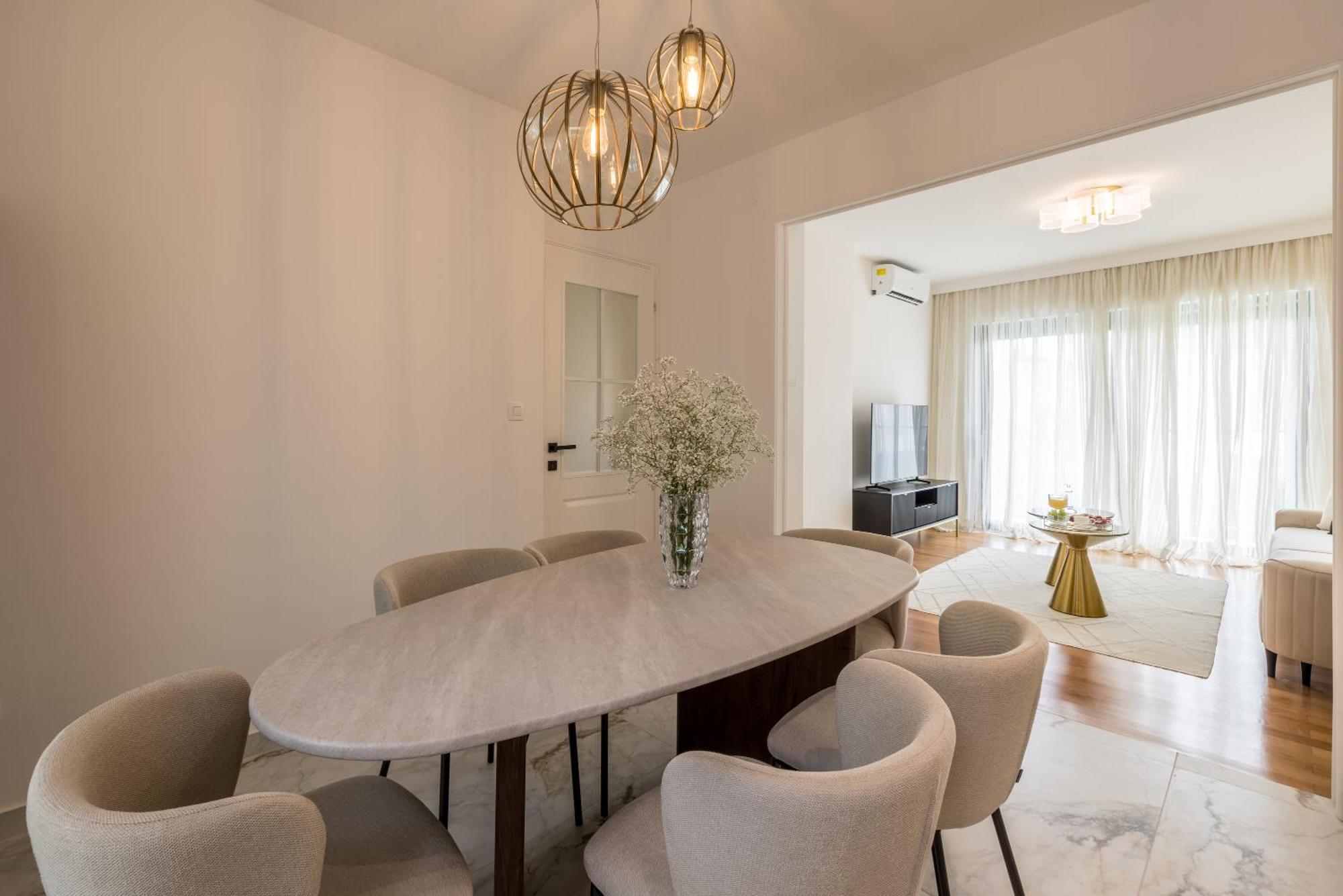 Lux Garden Luxury 2 *